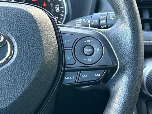 Used 2020 Toyota RAV4 XLE w/ Convenience Package AWD/4WD image 49