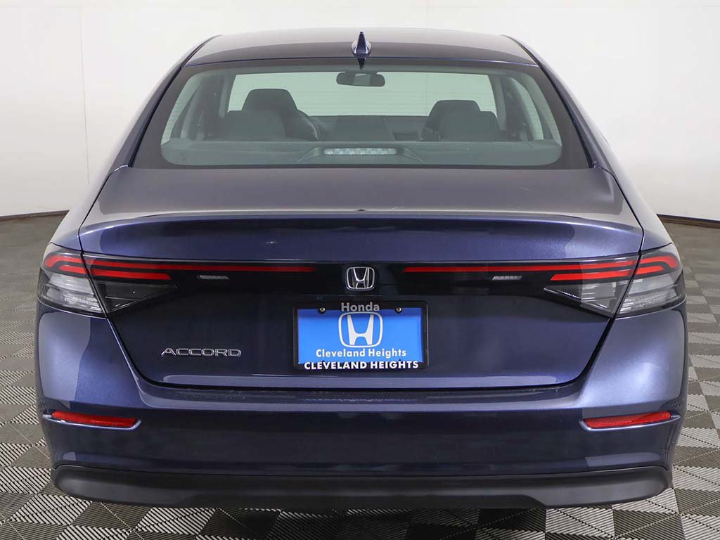 Used 2024 Honda Accord EX image 12
