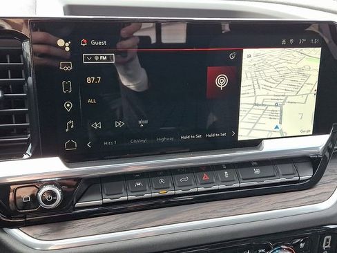 New 2026 GMC Sierra 1500 SLT w/ SLT Premium Package image 18