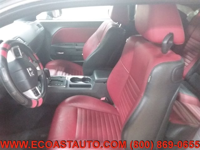 Used 2013 Dodge Challenger R/T RWD image 8
