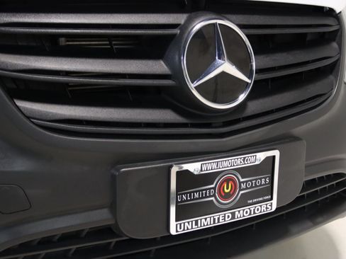 Used 2023 Mercedes-Benz Metris Passenger image 24