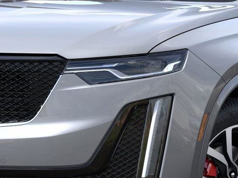 New 2025 Cadillac XT6 Sport image 10