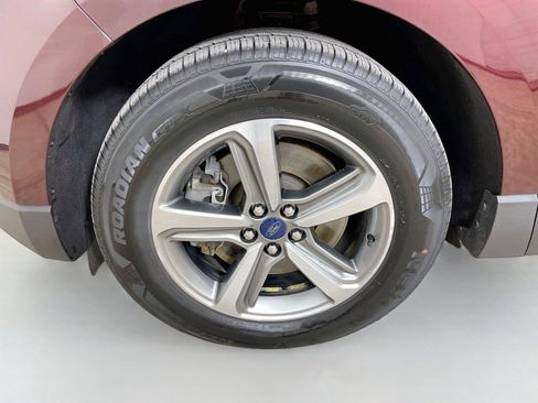 Used 2019 Ford Edge SEL AWD/4WD image 30