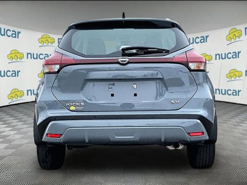 Certified 2024 Nissan Kicks SV image 5