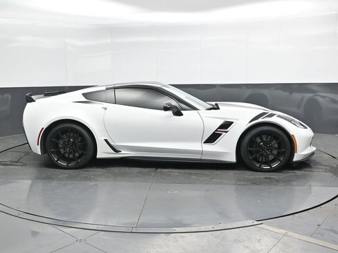 Used 2017 Chevrolet Corvette Grand Sport RWD image 4