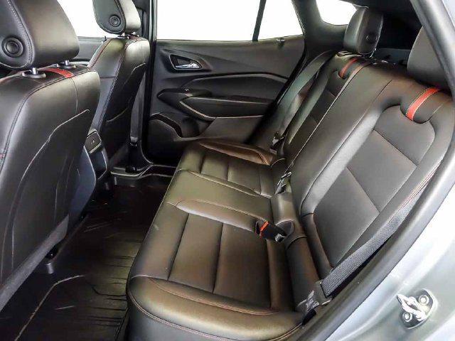 Certified 2024 Chevrolet Trax RS w/ Sunroof Package FWD image 15