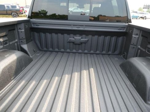 New 2026 Chevrolet Silverado 1500 LT Trail Boss w/ Convenience Package II AWD/4WD image 6