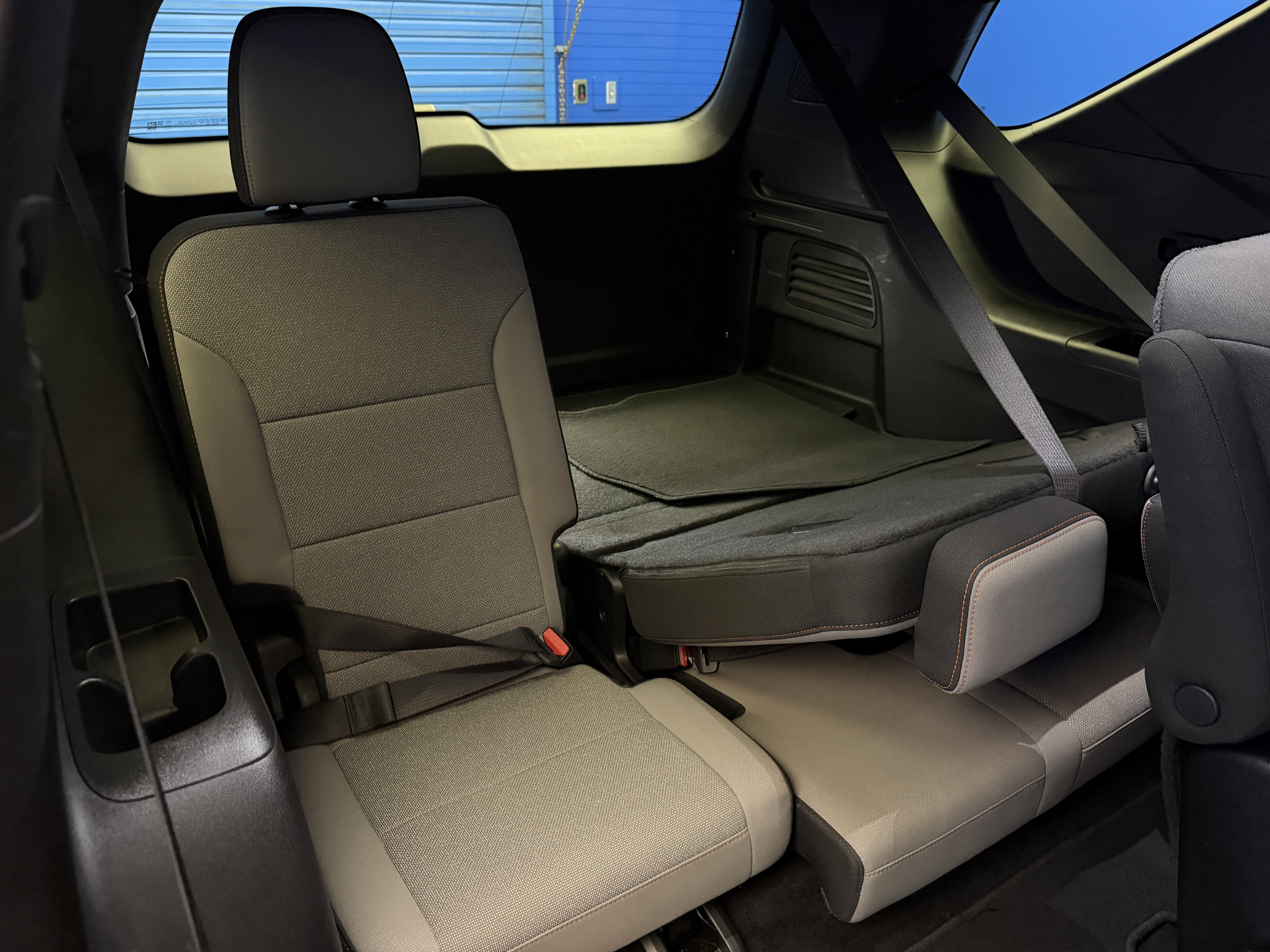 Used 2026 Chevrolet Traverse LT w/ Driver Confidence Package FWD image 29