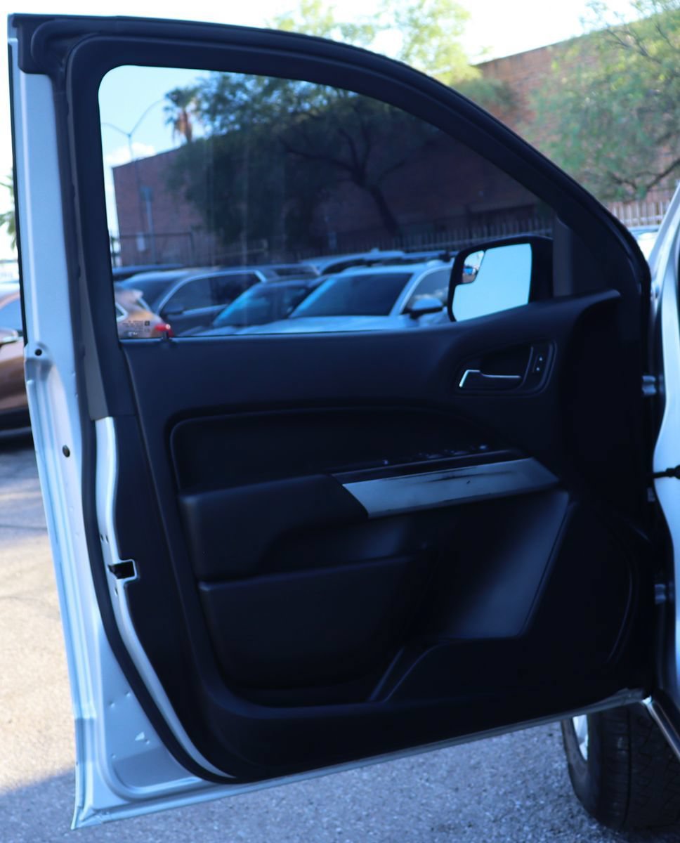 Used 2018 Chevrolet Colorado LT RWD image 36