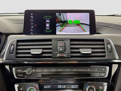 Used 2018 BMW M3 RWD image 18