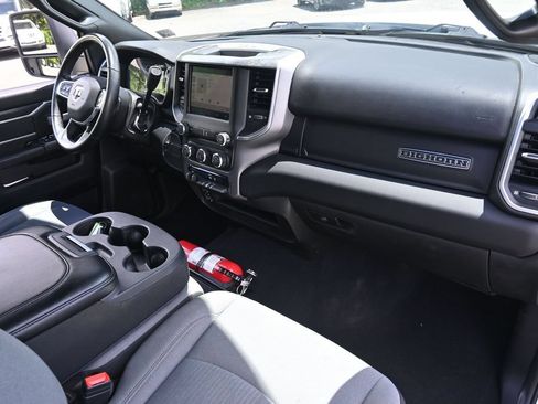 Used 2024 RAM 3500 Big Horn AWD/4WD image 20