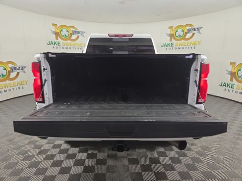 Certified 2024 Chevrolet Silverado 2500 High Country w/ High Country Premium Package AWD/4WD image 36