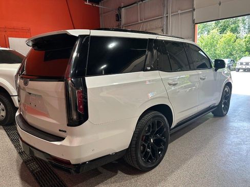 Used 2022 Cadillac Escalade Sport w/ Touring Package AWD/4WD image 5