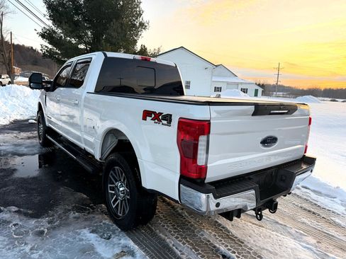 Used 2019 Ford F250 Lariat w/ Lariat Ultimate Package image 7