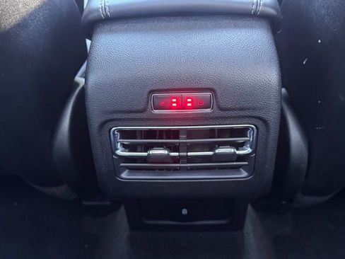 Used 2022 Lincoln Corsair AWD w/ Premium Package image 28