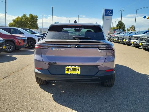 Used 2026 Chevrolet Equinox EV LT w/ LPO, Blackout Package AWD/4WD image 7
