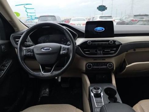 Used 2020 Ford Escape SEL FWD image 9
