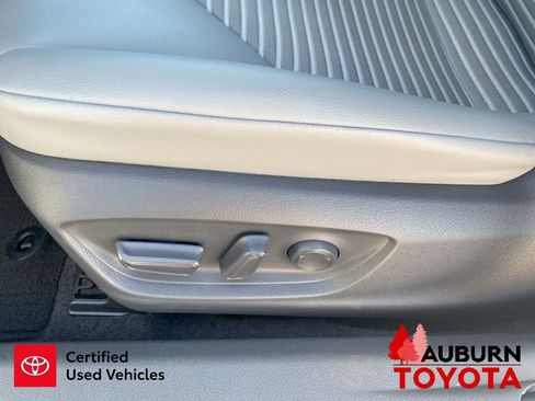 Certified 2021 Toyota Camry SE w/ Blackout Package (TMS) FWD image 31