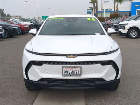 Used 2026 Chevrolet Equinox EV LT image 3