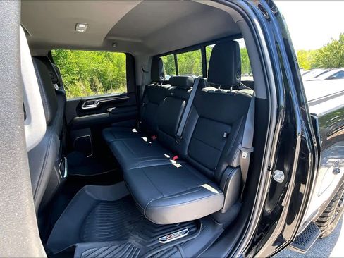 Used 2024 Chevrolet Silverado 2500 LTZ w/ LTZ Plus Package image 21