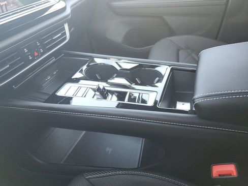 New 2026 Volkswagen Atlas Cross Sport SE image 33