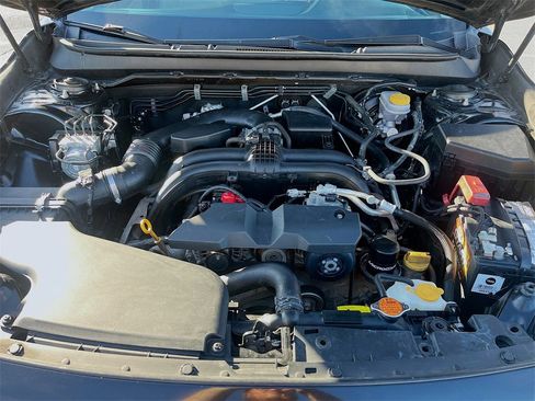 Used 2015 Subaru Outback 2.5i Limited image 30