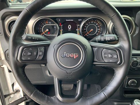 Used 2021 Jeep Wrangler Unlimited Sport AWD/4WD image 16