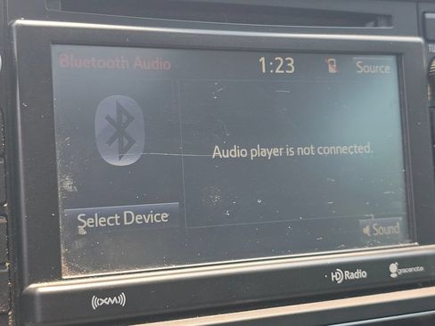 Used 2018 Toyota Sequoia Platinum AWD/4WD image 6
