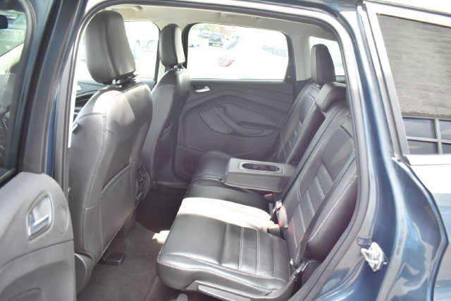 Used 2019 Ford Escape Titanium AWD/4WD image 37
