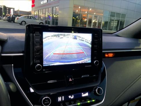 Used 2022 Toyota Corolla SE image 27