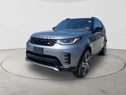 New 2026 Land Rover Discovery Dynamic SE
