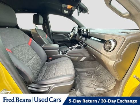 Used 2023 Chevrolet Colorado Z71 w/ Z71 Convenience Package 2 image 30