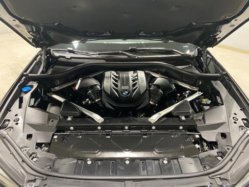 Certified 2023 BMW X5 M50i w/ Executive Package image 30