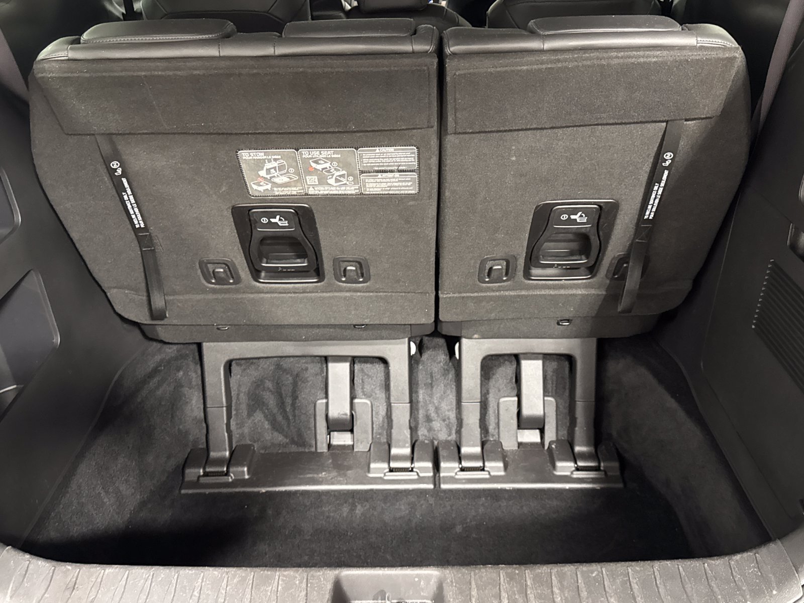 Certified 2026 Kia Carnival LXS FWD image 28