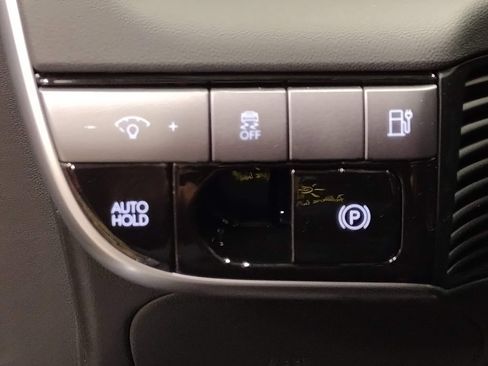 Certified 2026 Hyundai Ioniq 5 SE RWD image 18