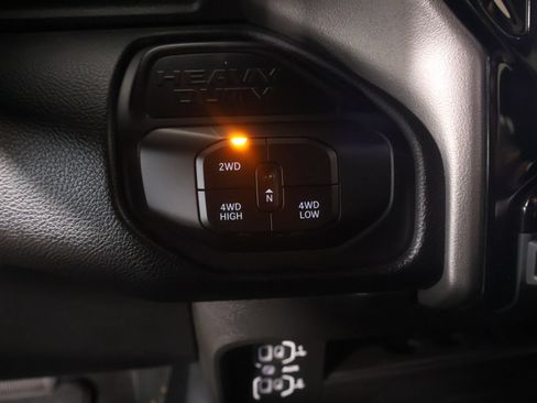 Used 2026 RAM 2500 Big Horn AWD/4WD image 8