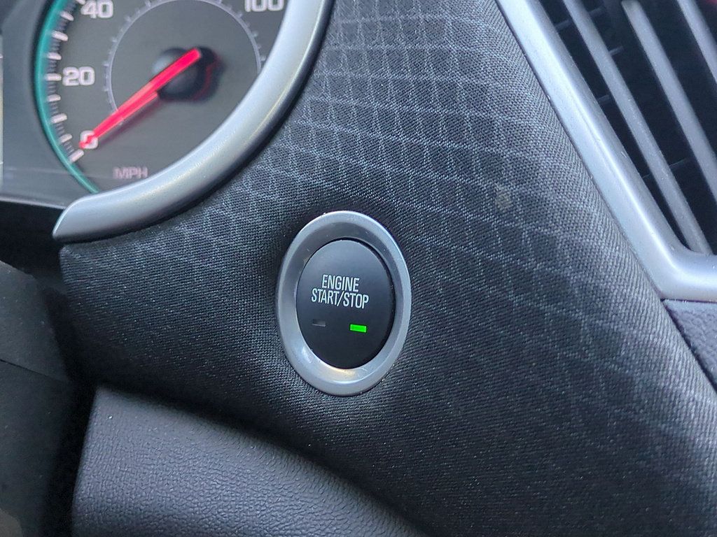 Used 2025 Chevrolet Malibu LT FWD image 26