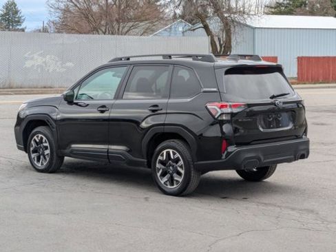 Certified 2026 Subaru Forester Premium image 9