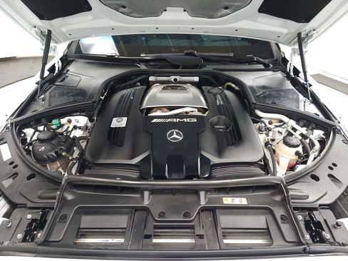 Used 2024 Mercedes-Benz S 63 AMG S w/ Carbon Fiber Exterior Package image 38