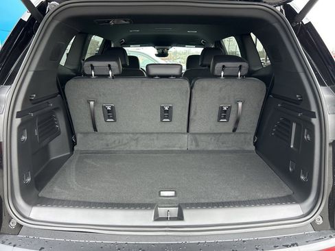 New 2026 GMC Acadia Elevation w/ Black Edition image 8