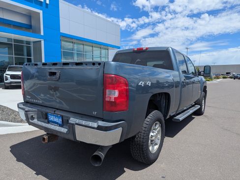 Used 2007 Chevrolet Silverado 2500 LT w/ 1LT Convenience Package AWD/4WD image 32