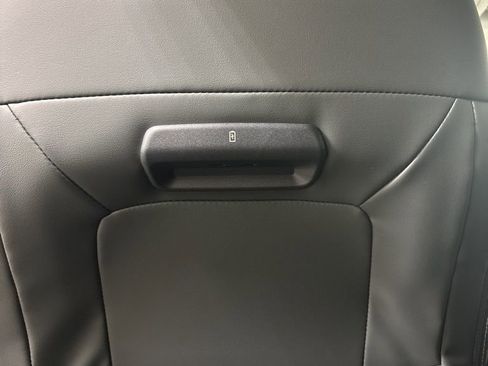 New 2026 Ford Expedition Max Active image 28