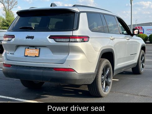 Certified 2023 Jeep Grand Cherokee L Laredo AWD/4WD image 8