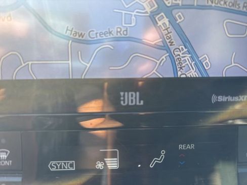 Used 2021 Toyota Highlander XSE image 20