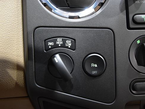 Used 2008 Ford F250 XLT AWD/4WD image 25