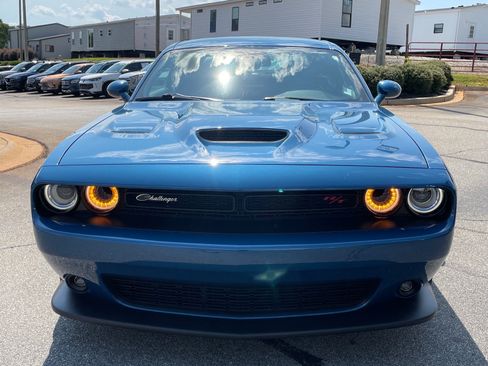 Used 2021 Dodge Challenger R/T Scat Pack RWD image 2