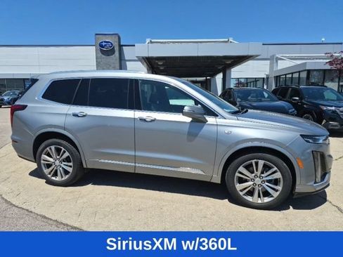 Used 2023 Cadillac XT6 Premium Luxury AWD/4WD image 5