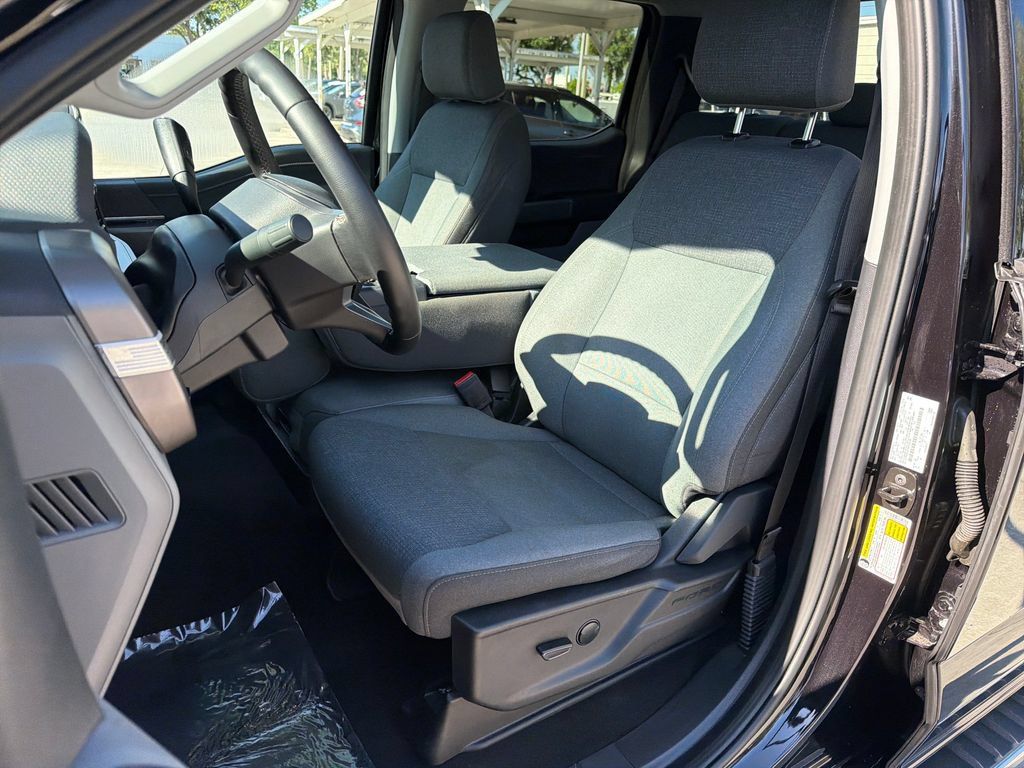 Used 2025 Ford F150 XLT w/ Equipment Group 301A Standard AWD/4WD image 30