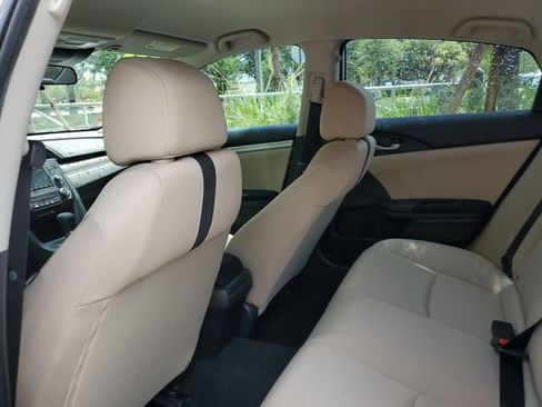 Used 2020 Honda Civic LX image 9