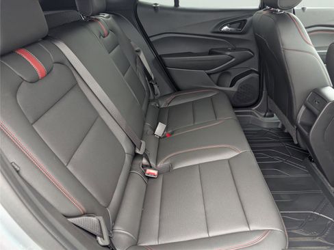 New 2026 Chevrolet Trax RS w/ Sunroof Package FWD image 37